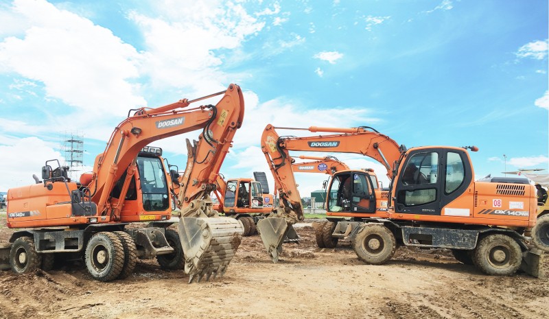 Máy xúc xích, xúc Lốp 55w - 400w